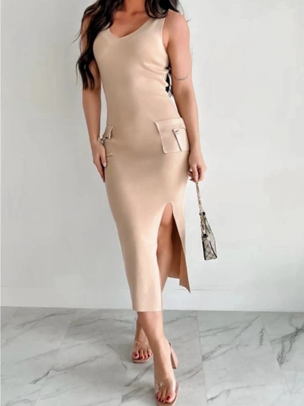 madden girl Maxi Cargo Pocket Dress in Beige Size Medium